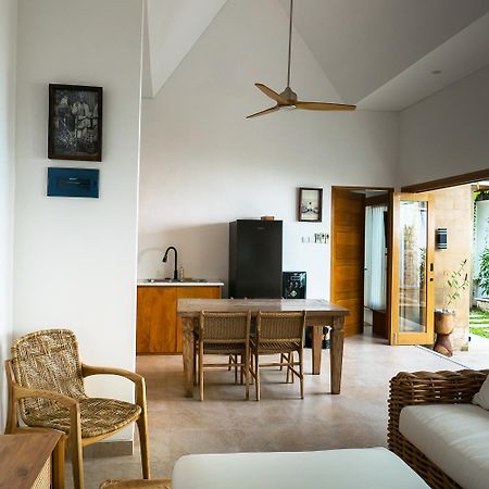 קוטה לומבוק Puspa Ayu Villas & Apartments מראה חיצוני תמונה